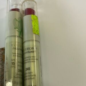 2 COVERGIRL NATURELUXE GLOSS BALM #245-Pinot. Unsealed. Read
